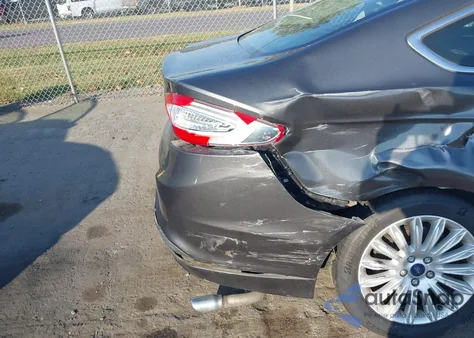 2016 Ford Fusion Energi Se Luxury from USA, damaged, VIN 3FA6P0PU1GR140833